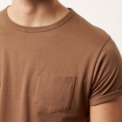 Brown roll sleeve T-shirt